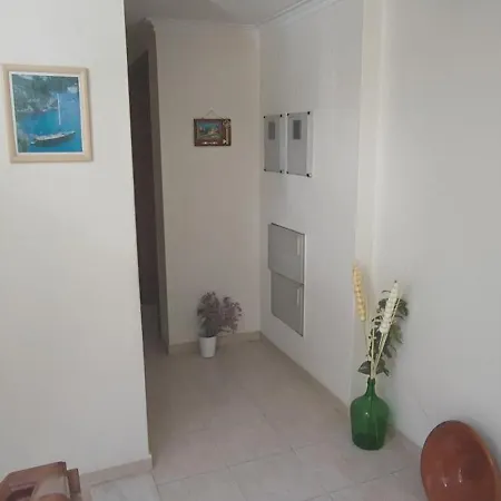 - T3 Buganvilia Λουλέ